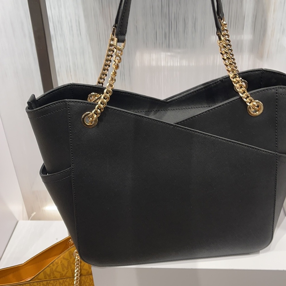 MICHAEL KORS LARGE X CHAIN LOGO SHOULDER BAG - Picture 12 of 14